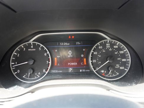 Used 2017 Nissan Maxima 3.5 S w/ Interior Lighting Package FWD image 11