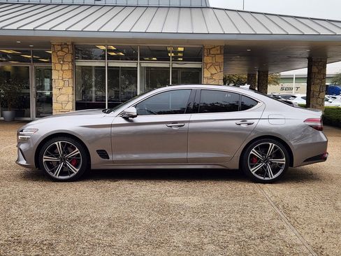 Used 2025 Genesis G70 3.3T Advanced w/ Sport Prestige Package image 4