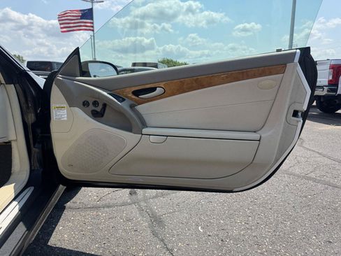 Used 2006 Mercedes-Benz SL 500 image 26