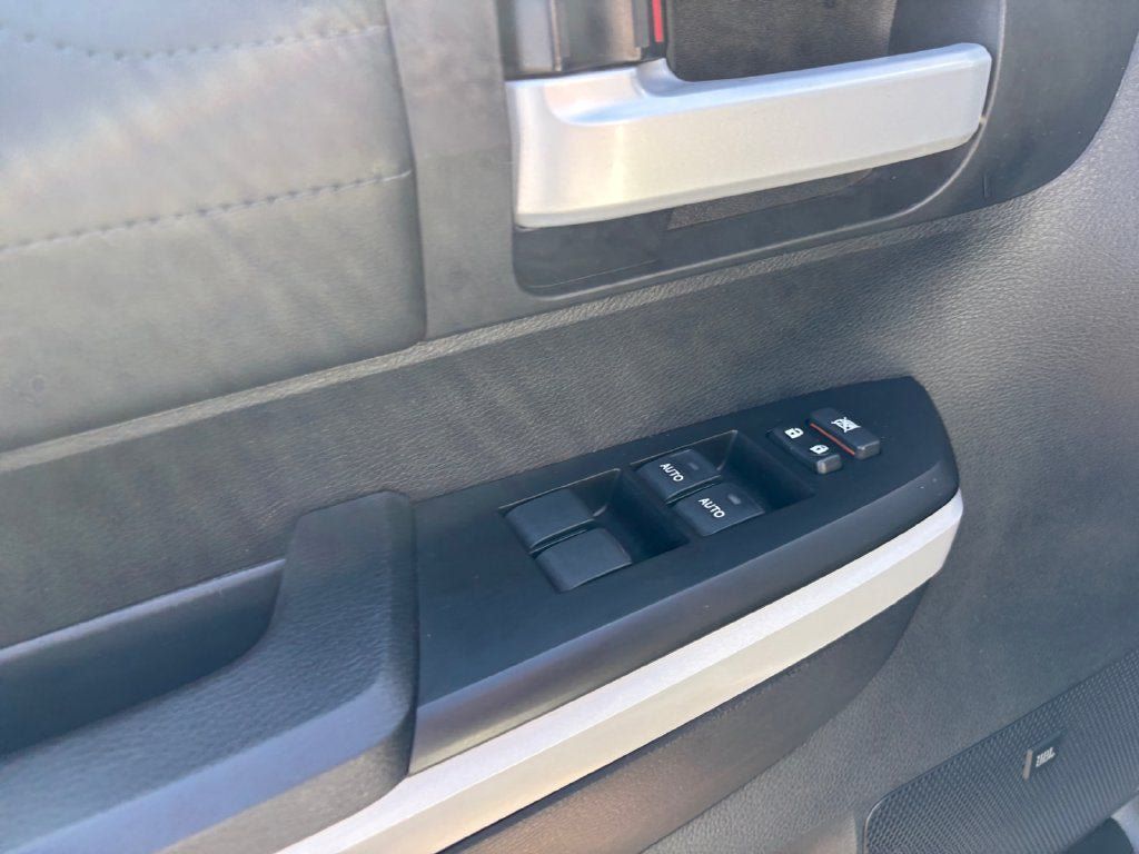 Used 2019 Toyota Tundra Limited w/ Limited Premium Package AWD/4WD image 11