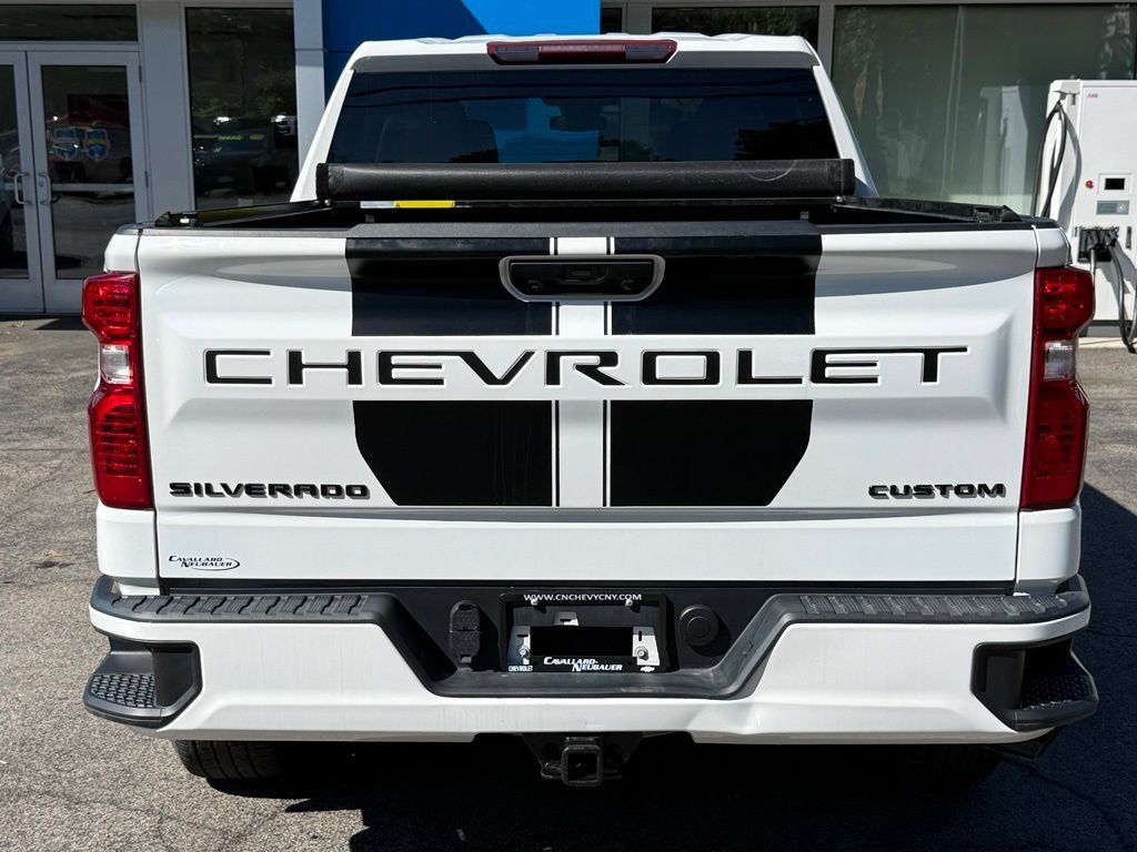 Used 2024 Chevrolet Silverado 1500 Custom w/ Rally Edition AWD/4WD image 6