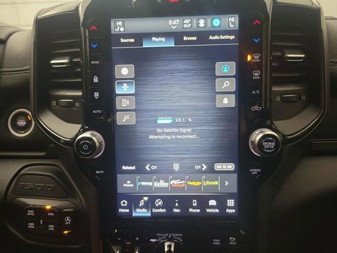 Used 2022 RAM 1500 Laramie image 22