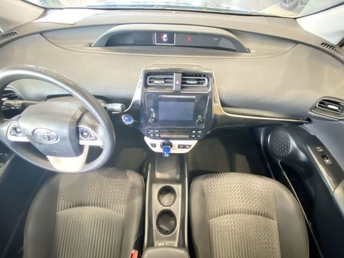 Used 2018 Toyota Prius One w/ Carpet Mat Package FWD image 23