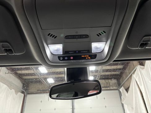 Used 2023 GMC Acadia SLT w/ Elevation Edition AWD/4WD image 38