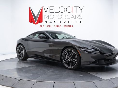 Used 2021 Ferrari Roma image 4