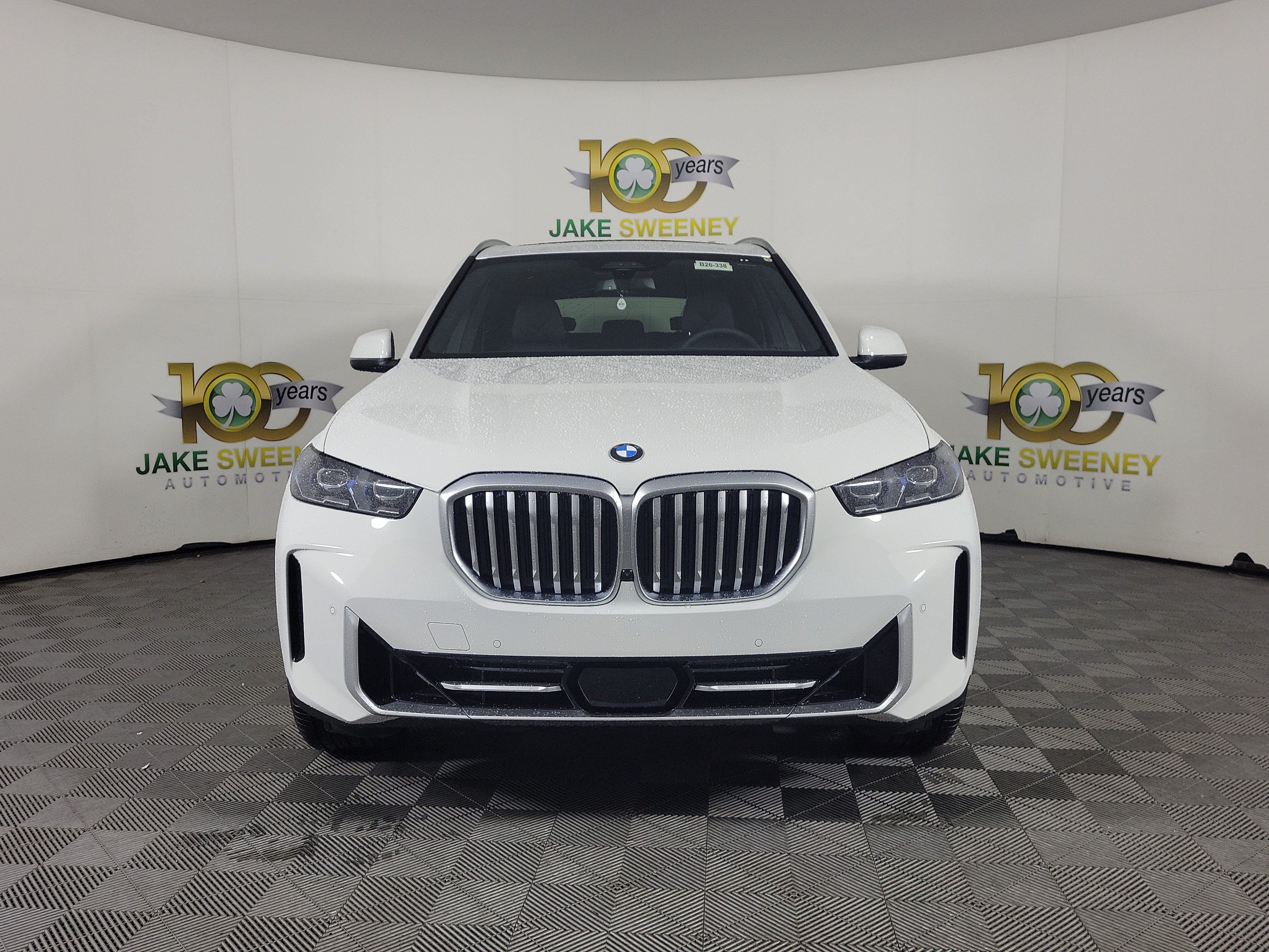 Certified 2026 BMW X5 xDrive40i AWD/4WD image 2