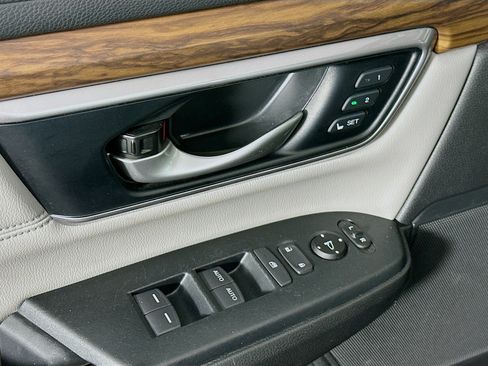 Used 2018 Honda CR-V EX-L image 15