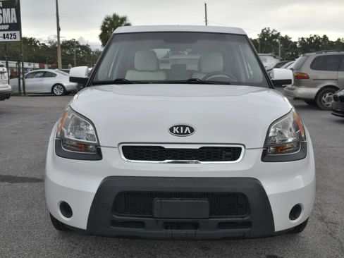 Used 2011 Kia Soul + FWD image 3