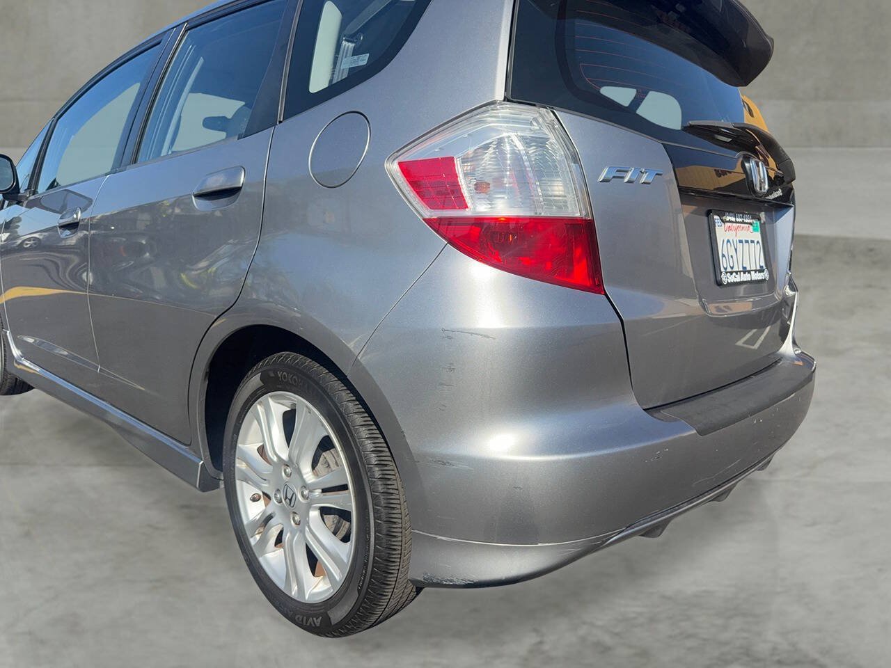 Used 2009 Honda Fit Sport image 21