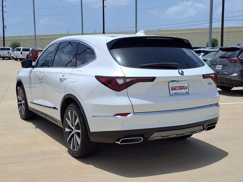 Used 2025 Acura MDX FWD w/ Technology Package image 2