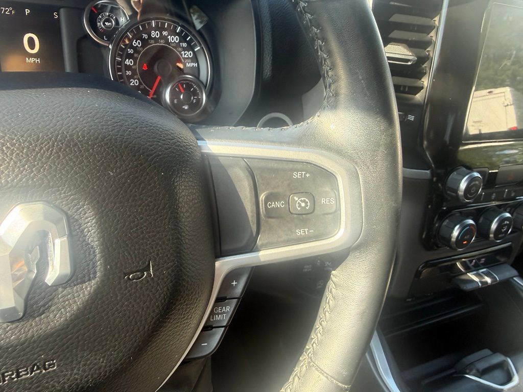 Used 2023 RAM 1500 Big Horn AWD/4WD image 18