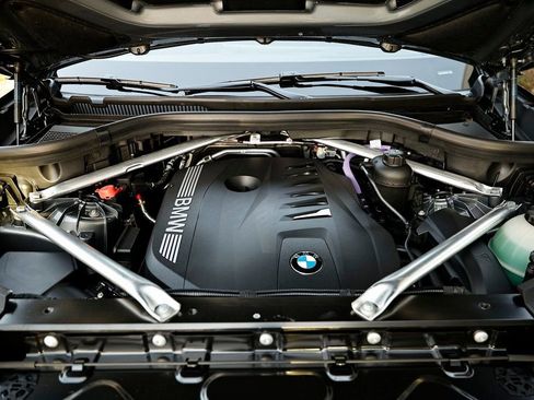 New 2026 BMW X5 xDrive40i w/ M Sport Package image 31