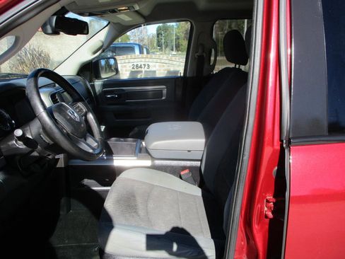 Used 2015 RAM 1500 Big Horn image 14