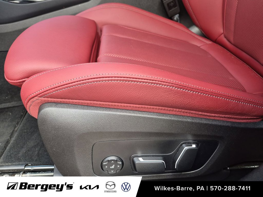 Used 2024 BMW X3 M40i w/ Premium Package AWD/4WD image 21