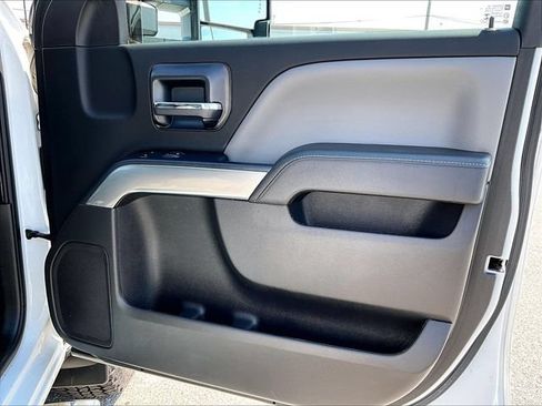 Used 2019 Chevrolet Silverado 2500 LT w/ LT Convenience Package AWD/4WD image 12