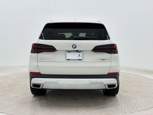 Certified 2026 BMW X5 xDrive40i w/ Climate Comfort Package AWD/4WD image 9