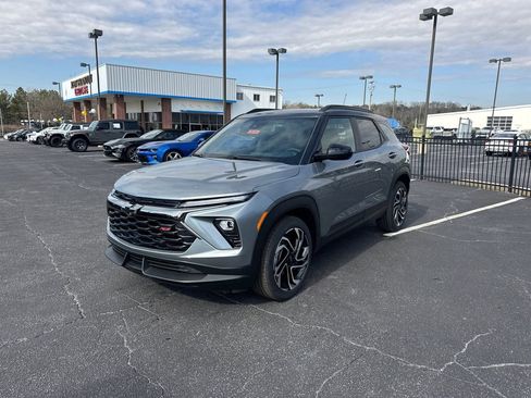 New 2026 Chevrolet TrailBlazer RS w/ Convenience Package image 2