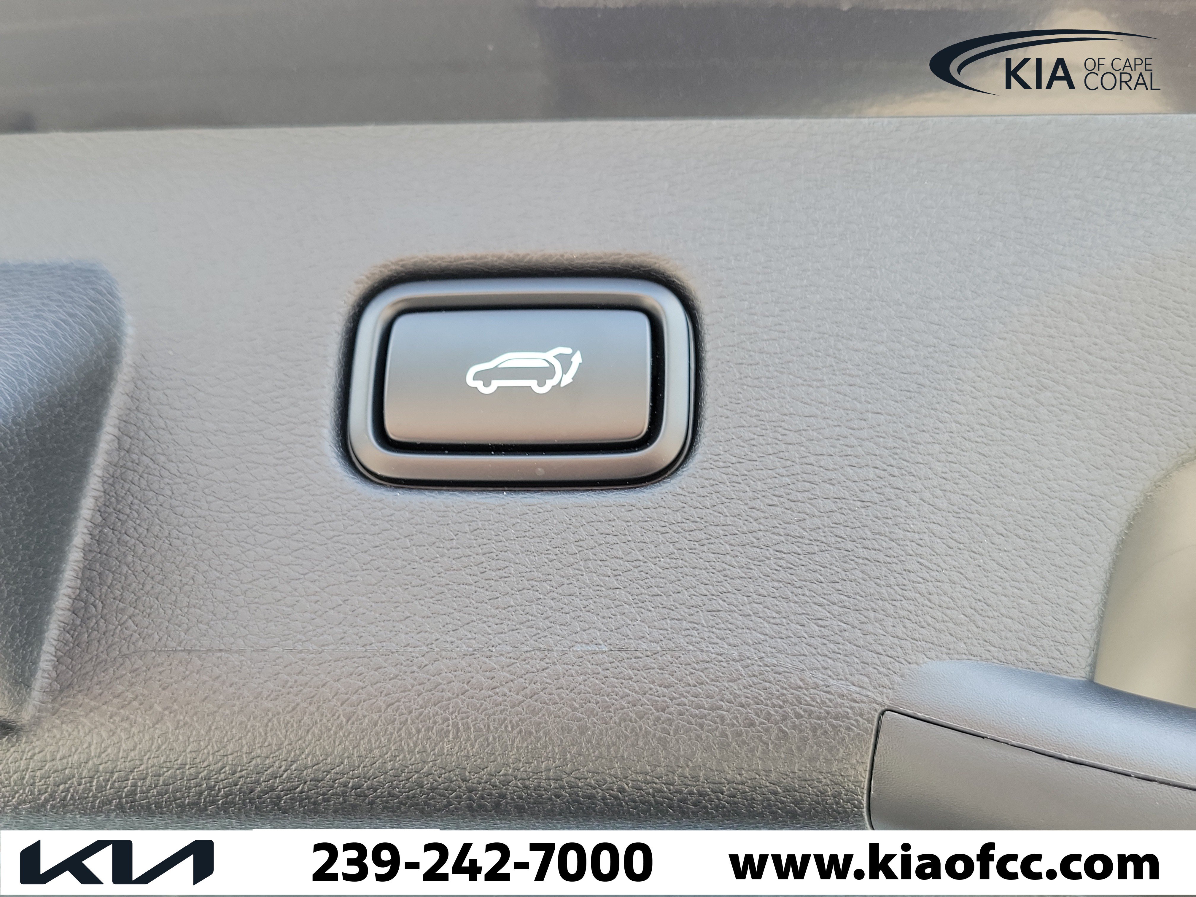 New 2027 Kia Sportage SX FWD image 12