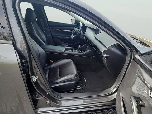Used 2022 MAZDA MAZDA3 s image 18