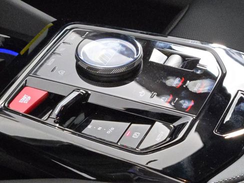 New 2026 BMW M5 w/ Executive Package image 22