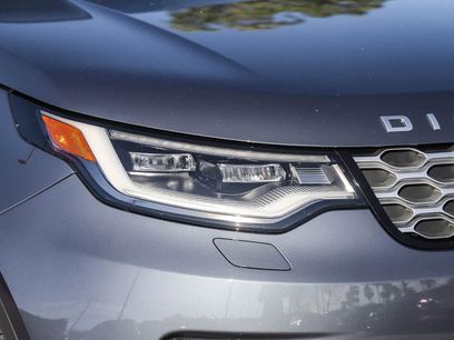 New 2026 Land Rover Discovery S