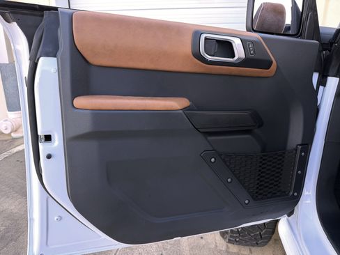 Used 2026 Ford Bronco Outer Banks AWD/4WD image 17
