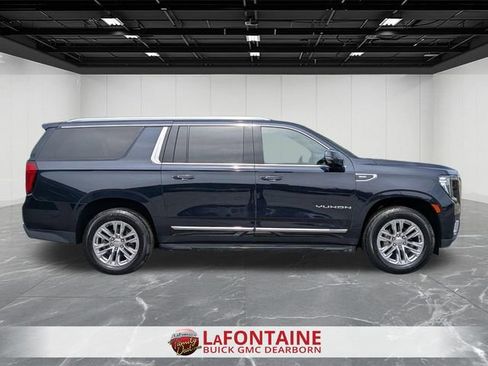 Used 2021 GMC Yukon XL SLT w/ SLT Premium Package AWD/4WD image 6