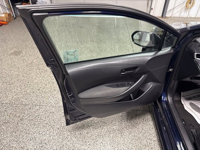 Used 2023 Toyota Corolla LE FWD image 7