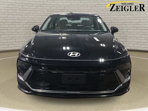 Certified 2025 Hyundai Sonata SEL image 2