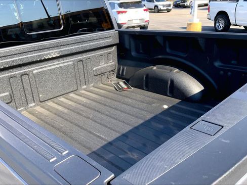 Used 2024 Ford F150 Lariat w/ FX4 Off-Road Package AWD/4WD image 10