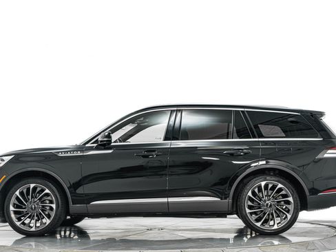Used 2021 Lincoln Aviator Reserve w/ Equipment Group 202A AWD/4WD image 6