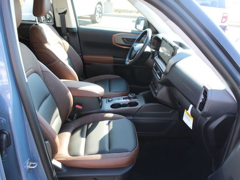 New 2025 Ford Bronco Sport Outer Banks w/ Outer Banks Tech Package+ AWD/4WD image 12