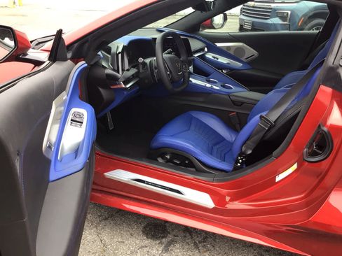 Used 2026 Chevrolet Corvette Stingray Premium Cpe w/ 3LT RWD image 5