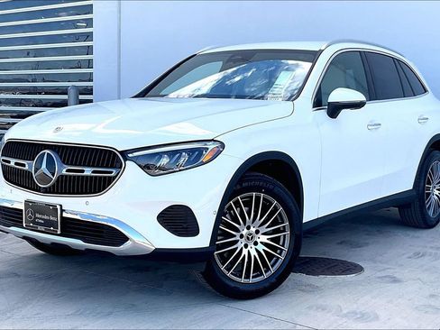 New 2026 Mercedes-Benz GLC 300 4MATIC image 2