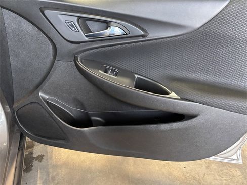 Used 2024 Chevrolet Malibu LT image 16