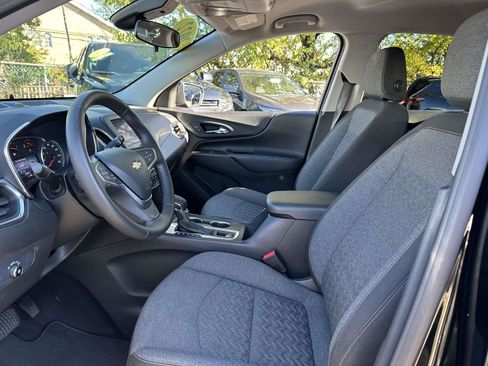 Used 2022 Chevrolet Equinox LT image 15