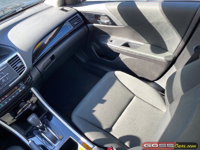 Used 2016 Honda Accord LX image 14