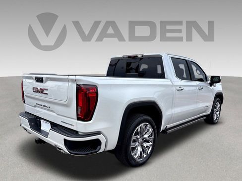 Used 2023 GMC Sierra 1500 Denali w/ Denali Reserve Package AWD/4WD image 22