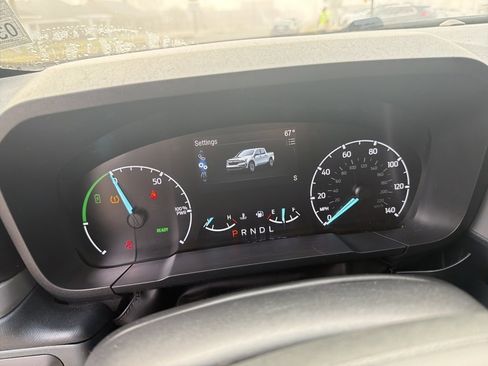 Used 2022 Ford Maverick XL image 15