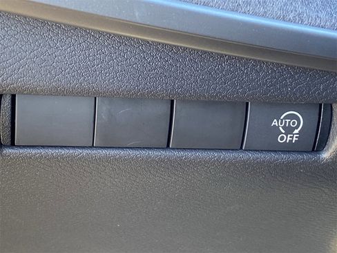 New 2026 Nissan Kicks S image 29