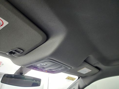 Used 2023 GMC Sierra 2500 SLE w/ SLE Convenience Package image 13