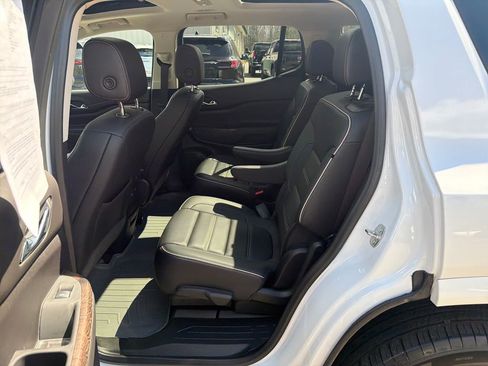 Certified 2023 GMC Acadia Denali w/ Denali Ultimate Package AWD/4WD image 29