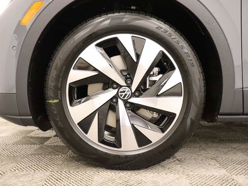 New 2026 Volkswagen ID.4 Pro RWD image 6