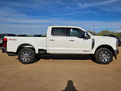 New 2026 Ford F250 Lariat w/ Lariat Ultimate Package
