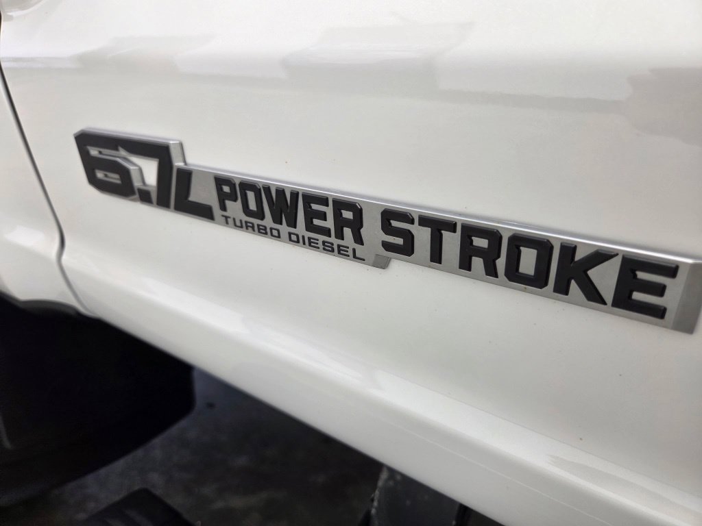 Used 2025 Ford F250 Platinum AWD/4WD image 14