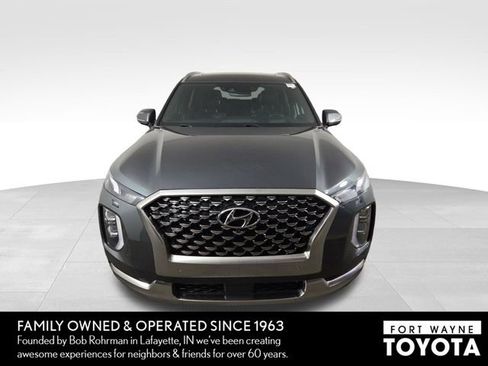 Used 2022 Hyundai Palisade Calligraphy image 3