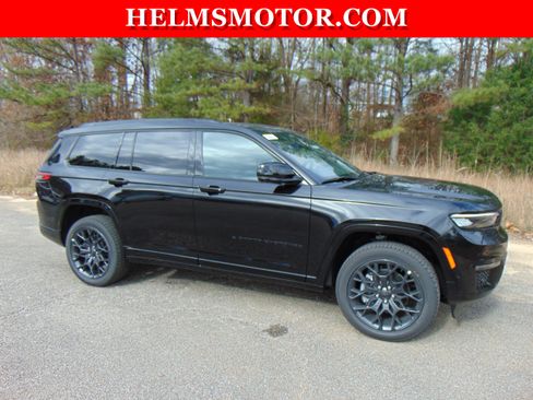 New 2025 Jeep Grand Cherokee L Summit w/ Advanced Protech Group IV AWD/4WD image 14