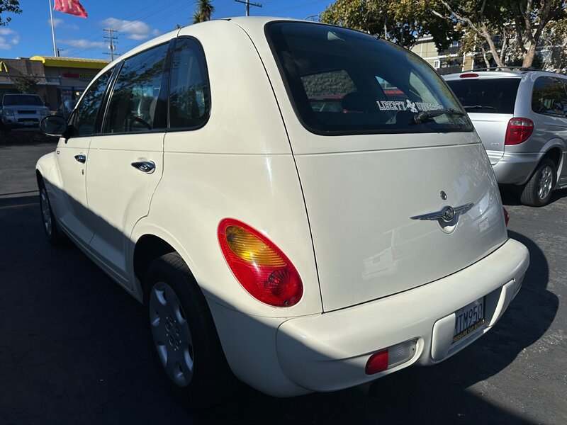 Used 2005 Chrysler PT Cruiser FWD image 7