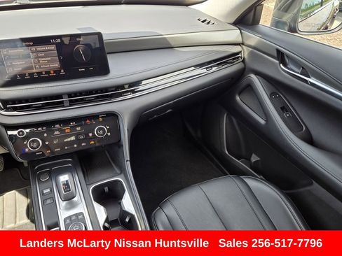Used 2023 INFINITI QX60 Luxe w/ Cargo Package AWD/4WD image 17