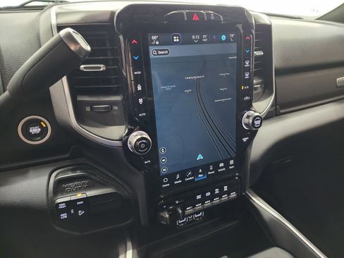 Used 2022 RAM 2500 Big Horn w/ Level C Equiment Group image 11